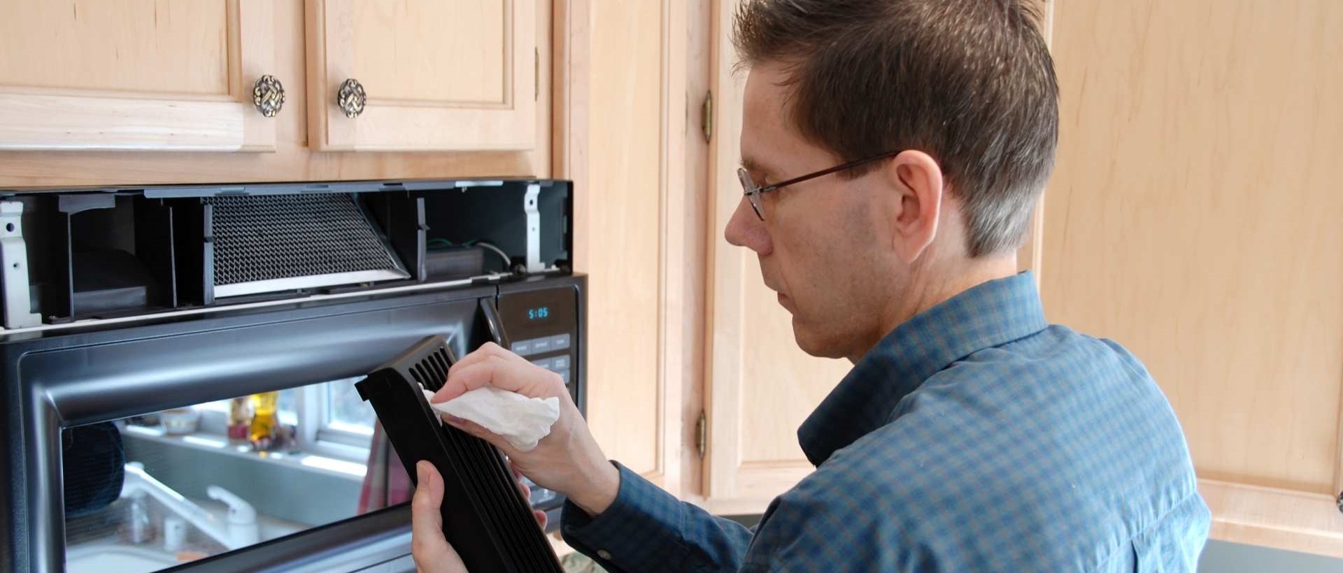 Kitchen fitters SW18